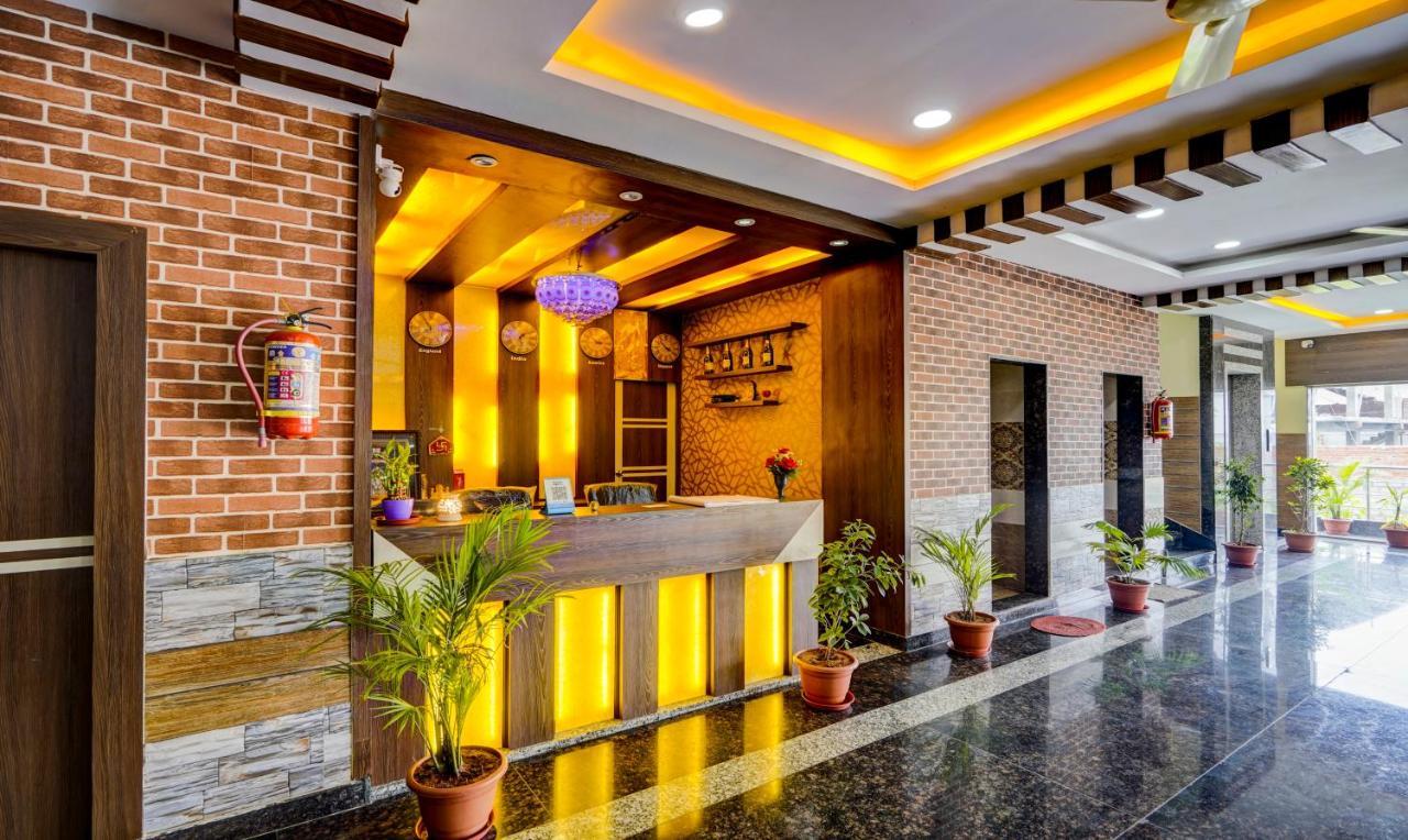 Fabhotel Galaxy Parkfabhotel Galaxy Park, Nr To Rajiv Gandhi International Airport-Hyderabad Shamshabad Exterior photo